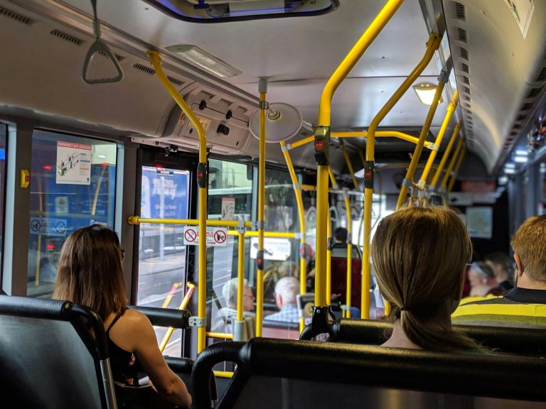 Lee más sobre el artículo Oferta de empleo: Conductores de autobús – Región Sömmerda, Alemania
